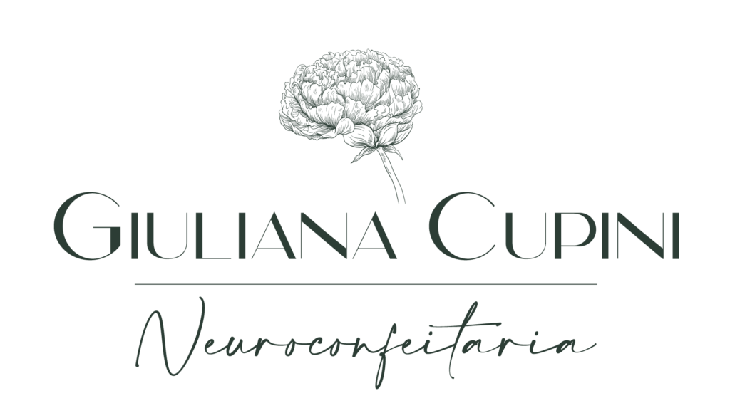 Giuliana Cupini old logo was made in lineart, with too many lines and without weight, making it really difficult to understand on social media
